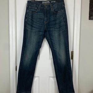 Signature by Levi Strauss S67/Athletic blue jeans size 30/30.